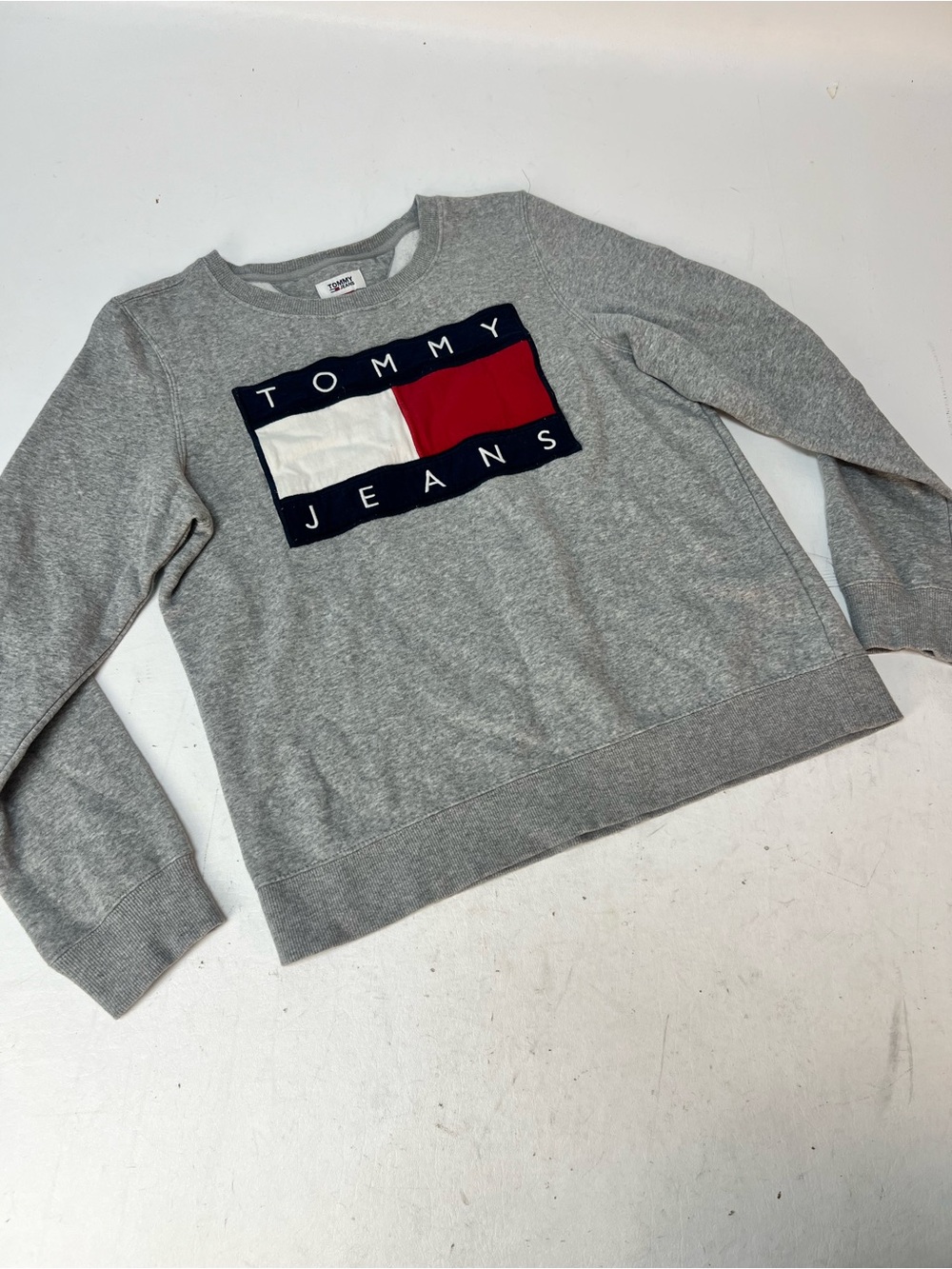 Tommy Hilfiger Gray Crewneck Sweatshirt with Flag Logo - Red, White, Navy
